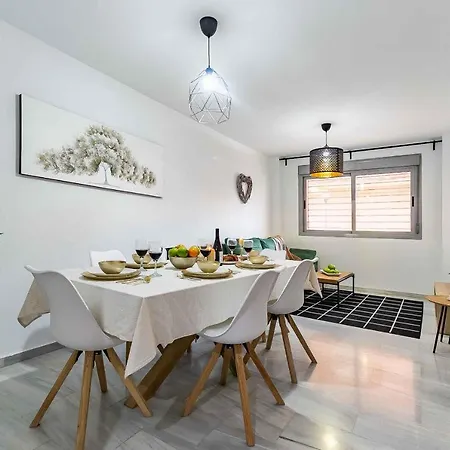 Bajo Urbano Boutique En Carlos Haya Con Terraza Y Parking Appartement Málaga